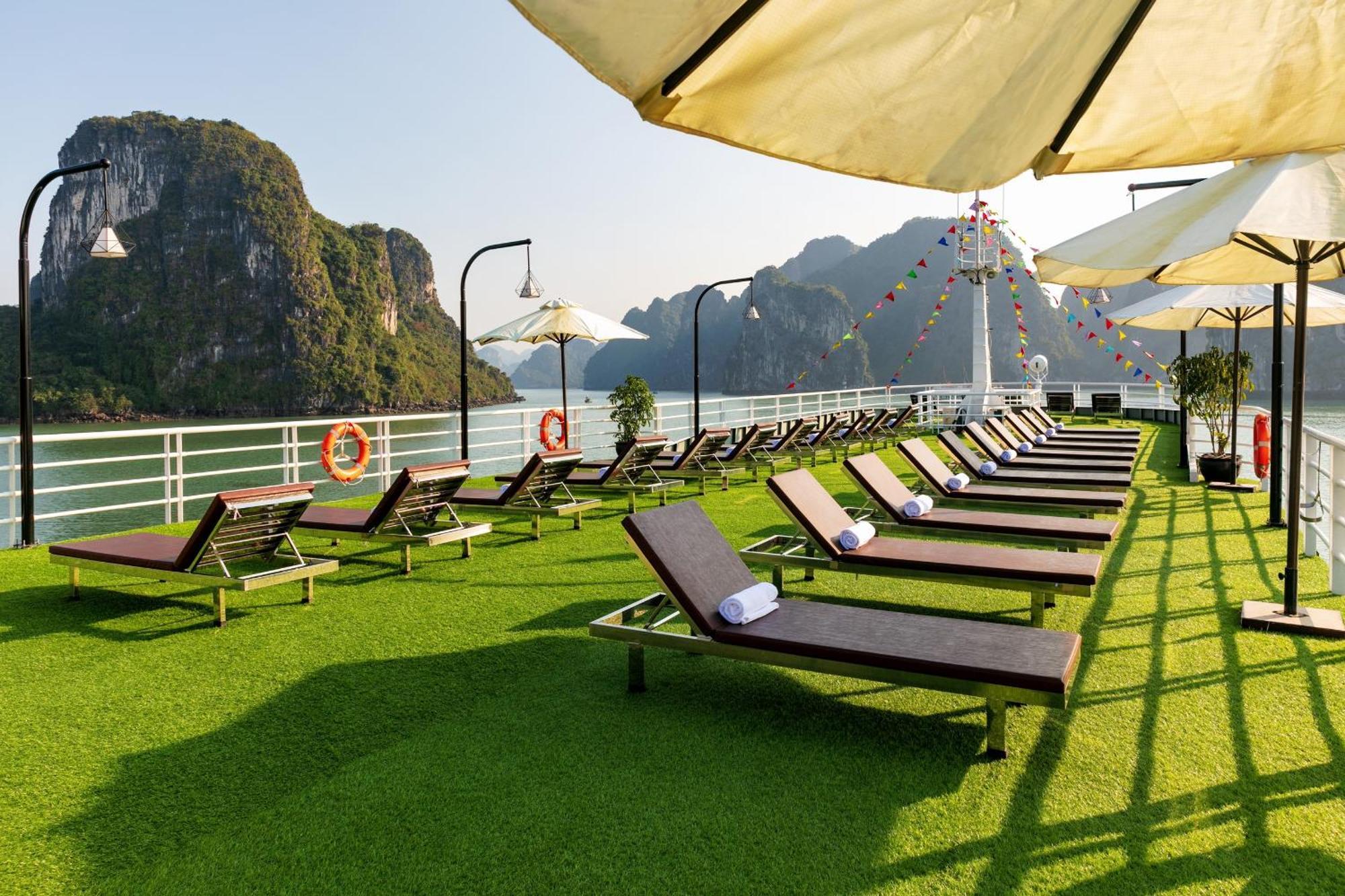 Hotel Halong Camellia Cruise Ha Long Esterno foto