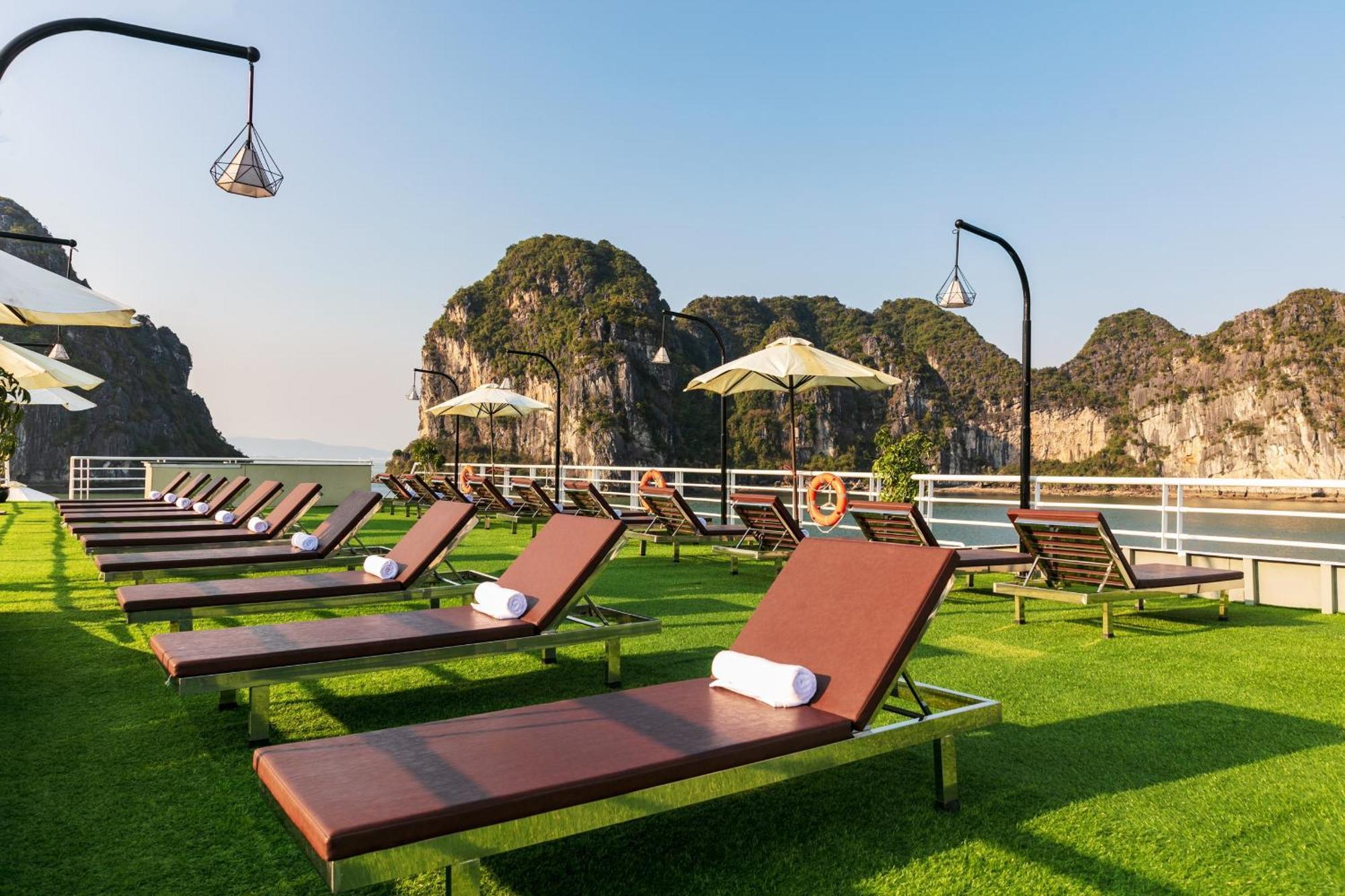 Hotel Halong Camellia Cruise Ha Long Esterno foto