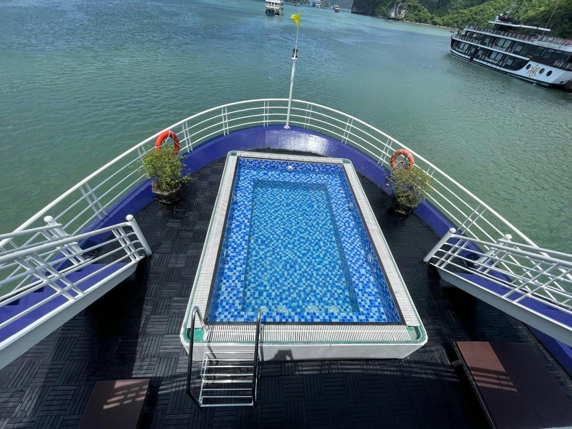Hotel Halong Camellia Cruise Ha Long Esterno foto